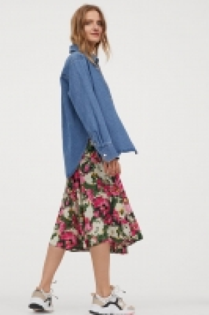Bell-shaped skirt 12.99 €
