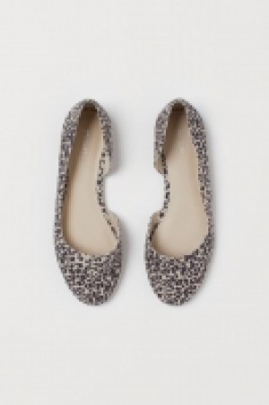 Ballet pumps 12.99 €