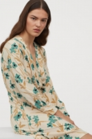 Jersey crêpe dress 12.99 €