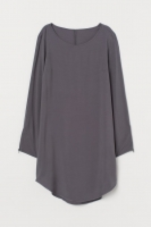 Short viscose dress 17.99 €