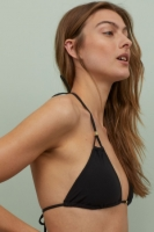 Padded triangle bikini top 2.99 €