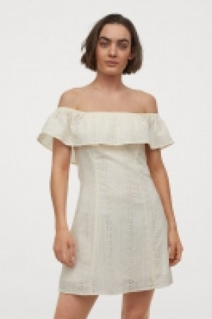 Off-the-shoulder dress 14.99 €