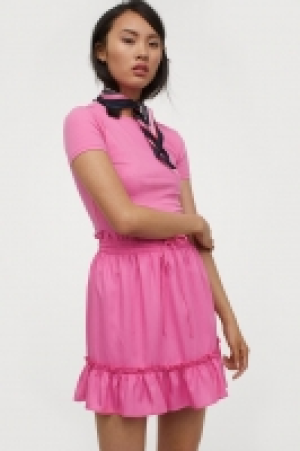 Short flounced skirt 9.99 €