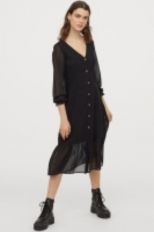 Button-front dress 14.99 €