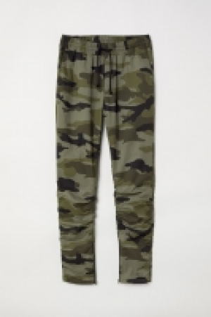 Cotton twill joggers 6.99 €