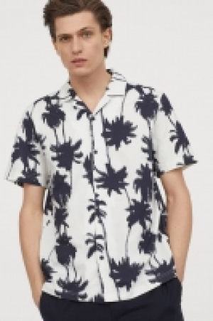 Patterned resort shirt 7.99 €