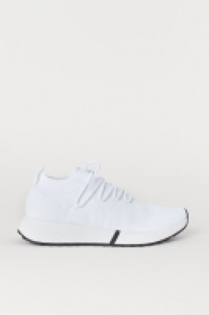 Fully-fashioned trainers 19.99 €