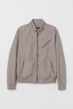 Nylon-blend bomber jacket 34.99 €