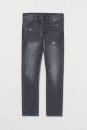 Slim Straight Jeans 34.99 €
