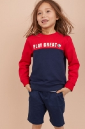 Printed sweatshirt 7.99 €