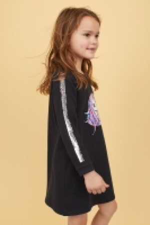 HM  Sequin-embellished dress