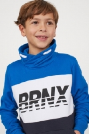 Funnel-collar sweatshirt 9.99 €