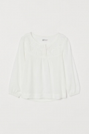 Blouse with a lace yoke 6.99 €