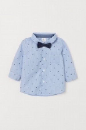 Shirt and bow tie 7.99 €