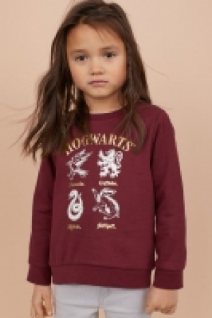 Sweatshirt with sequins 6.99 €