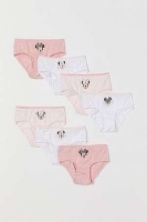 7-pack cotton briefs 8.99 €