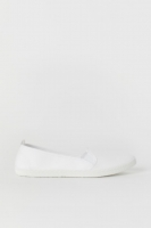 Slip-on trainers 4.99 €