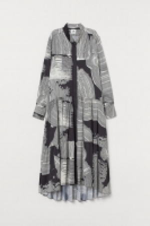 Wide dress 59.99 €
