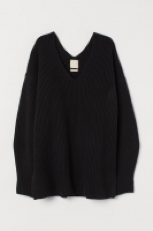 V-neck wool-blend jumper 44.99 €