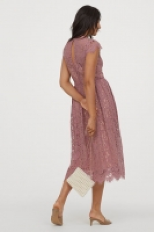 Calf-length lace dress 39.99 €