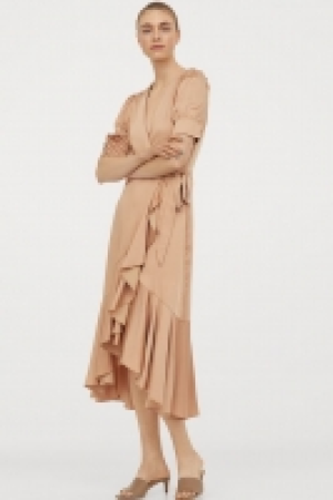 Satin wrap dress 34.99 €