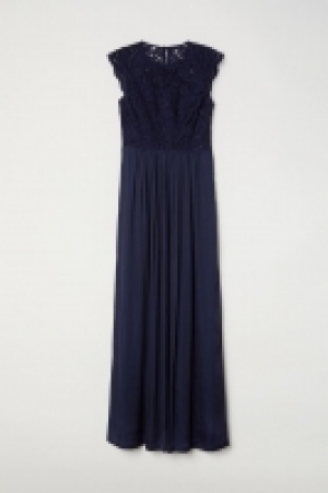 Long dress 29.99 €