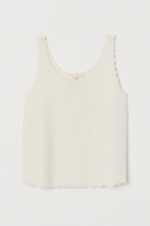 HM  Scallop-edged vest top