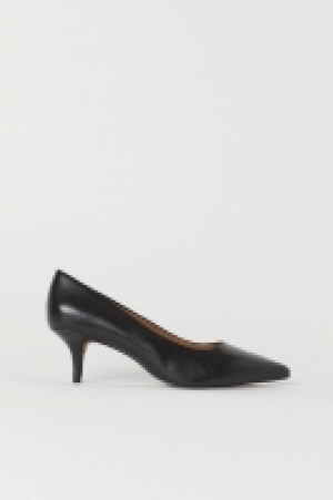 Court shoes 29.99 €