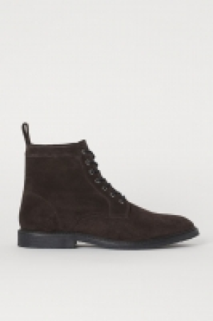 Suede boots 79.99 €