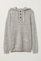 HM  Hooded jumper with buttons