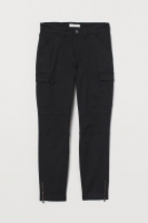 Ankle-length cargo trousers 14.99 €