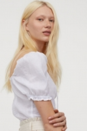 Linen blouse 12.99 €