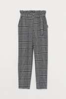 HM  Belted ankle-length trousers