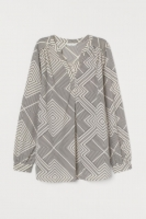 MAMA V-neck blouse 8.99 €