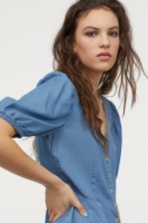 Lyocell peplum blouse 7.99 €