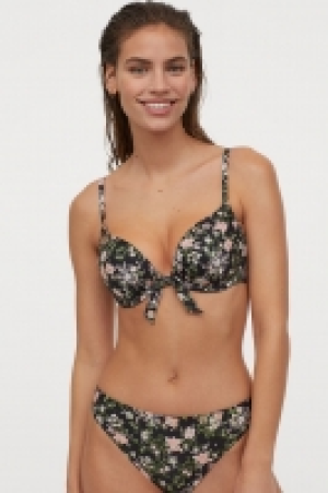 Super push-up bikini top 8.99 €
