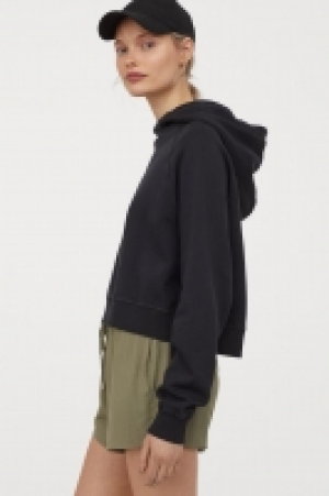 Pull-on shorts 4.99 €