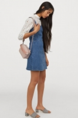 Denim dress 14.99 €