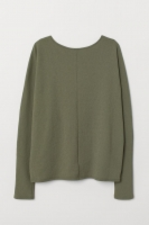 Top with a low-cut back 8.99 €