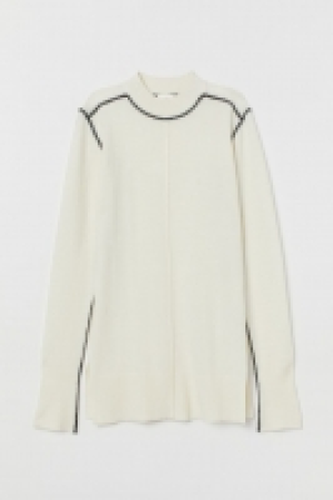 HM  Fine-knit cashmere-mix jumper