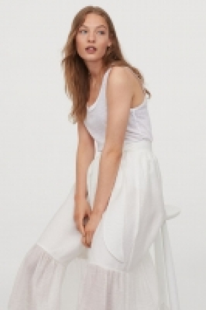Bow-detail skirt 9.99 €