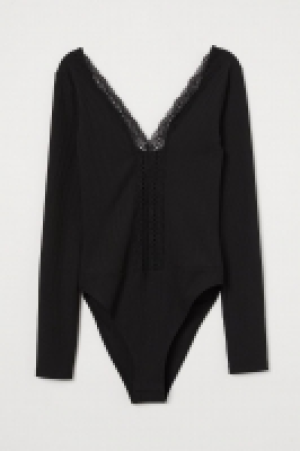 V-neck body 9.99 €