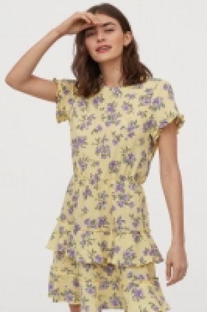 Tiered dress 19.99 €