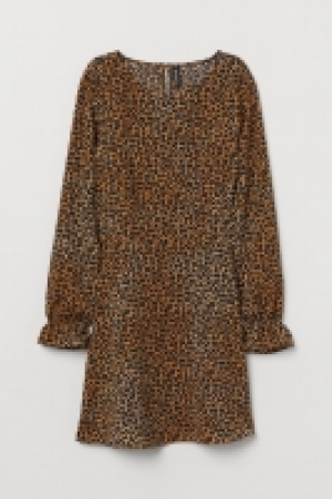 Crêpe dress 3.99 €