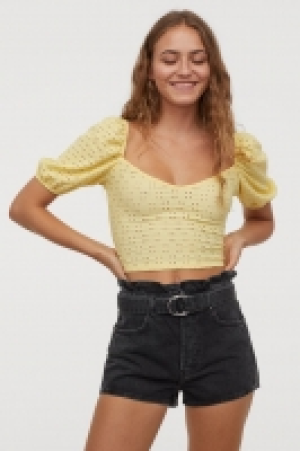 Denim paper bag shorts 7.99 €