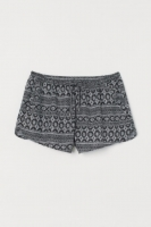 Short viscose shorts 4.99 €