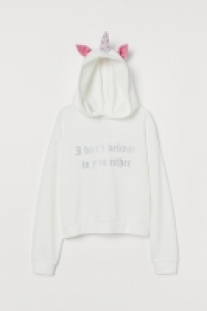 Printed hooded top 8.99 €