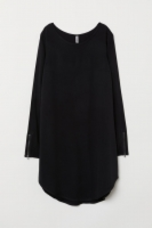 Dress 6.99 €