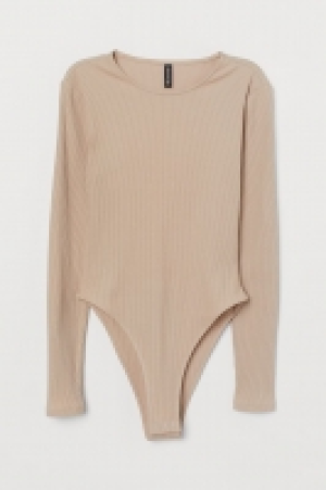 HM  Cut-out body