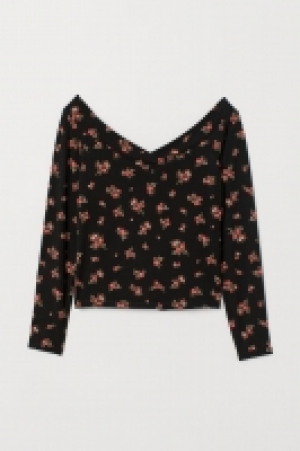 Off-the-shoulder top 5.99 €